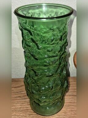 Vintage E.O. Brody Co. Emerald Green Crinkle Glass Vase